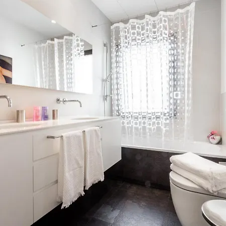 アパート Spacious Place With Wi-fi, Air-con Mykonos Town